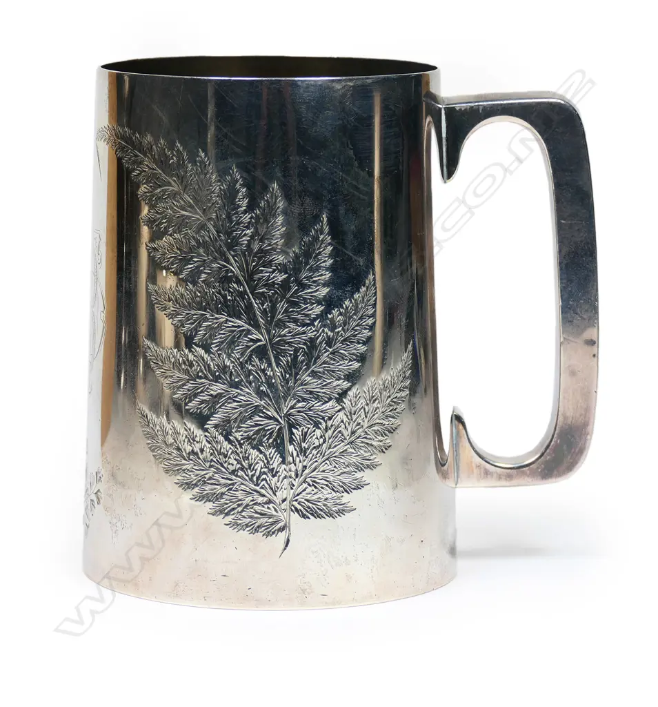 B. Petersen & Co. (Christchurch) large silver mug, Image 1++